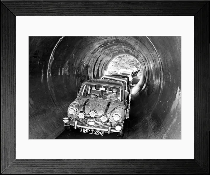 Framed Print : Minis in Coventry sewers during the filming of The Italian Job'film Framed Print : Minis in Coventry sewers during the filming of The Italian Job'film