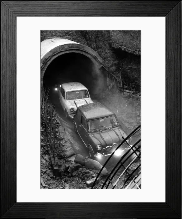 Framed Print : Minis in Coventry sewers during the filming of The Italian Job'film