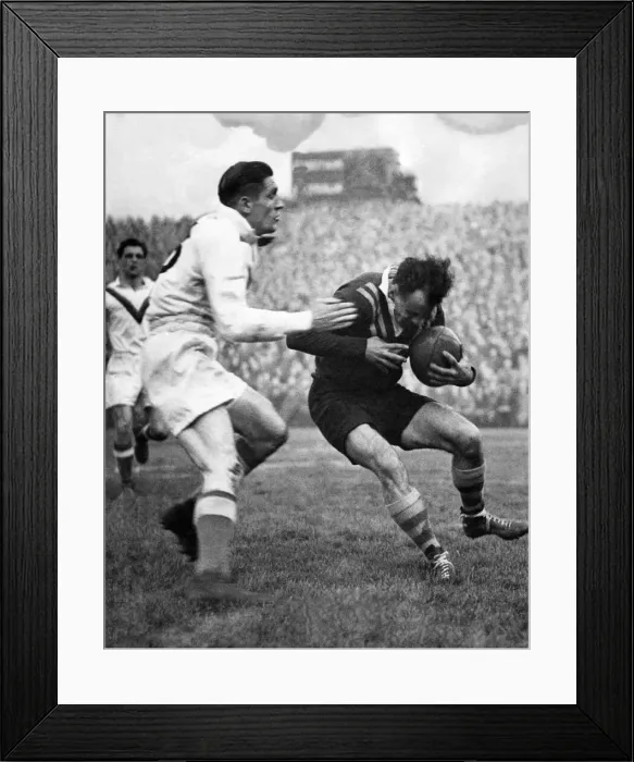 Framed Print : Gt. Britain v. Australia. 2nd test match. Swinton. November 1952 P005553 Framed Print : Gt. Britain v. Australia. 2nd test match. Swinton. November 1952 P005553