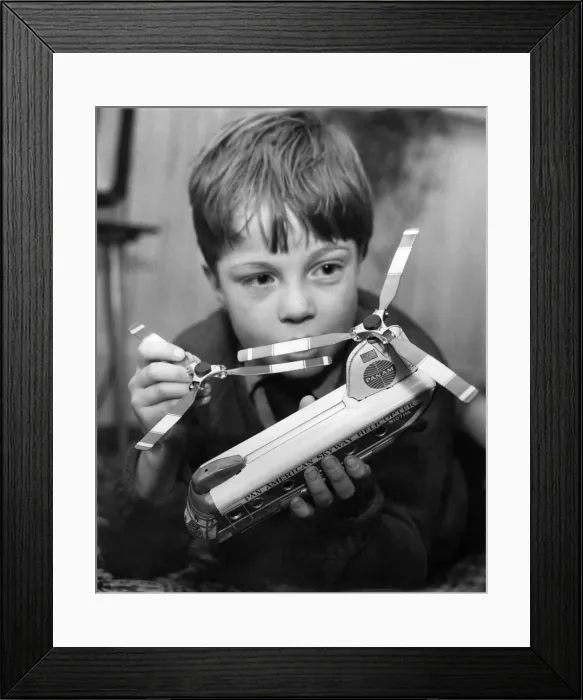Framed Print : Simon Robins, 11, of Scunthorpe: Helicopter rotor off. Part fallen inside. P004790