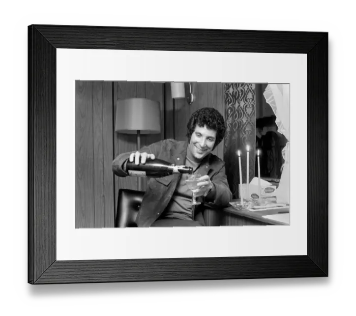 Framed Print : Tom Jones: Candlelight in his Caravan at Elstree during a break in rehearsals Framed Print : Tom Jones: Candlelight in his Caravan at Elstree during a break in rehearsals