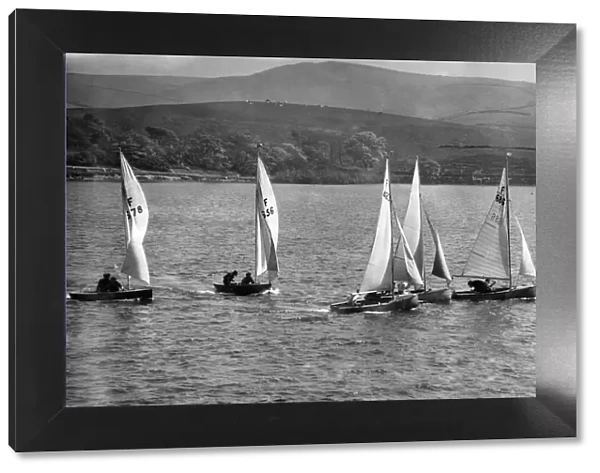 Firefly dinghy racing Hollingworth Lake: F. 686 (Dr. C. A