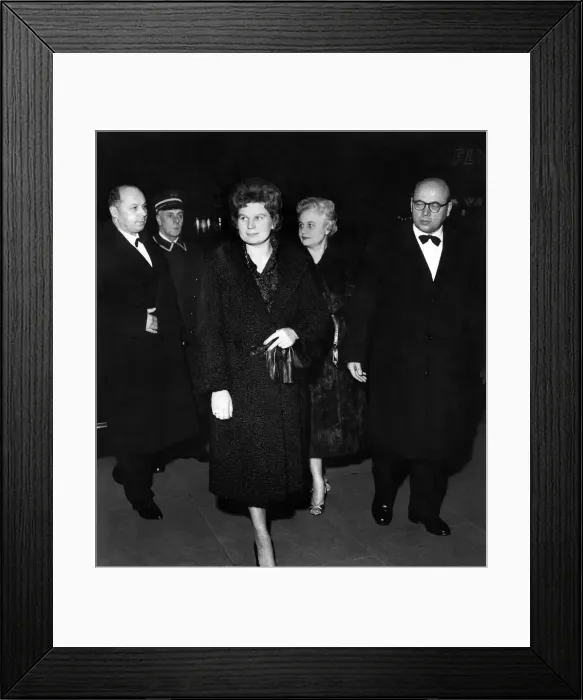 Framed Print : Valentina Tereshkova Russian space woman arrives at the Piccadilly Hotel