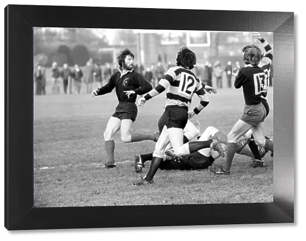 Rugby: The rugby union match. Saracens vs. Cardiff. February 1975 75-01042-007