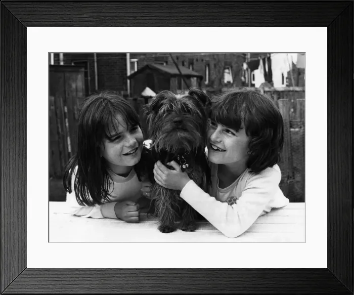 Framed Print : Family Pet. Pepe with Samantha (left) and Joanne Liddle. May 1983 P006086 Framed Print : Family Pet. Pepe with Samantha (left) and Joanne Liddle. May 1983 P006086