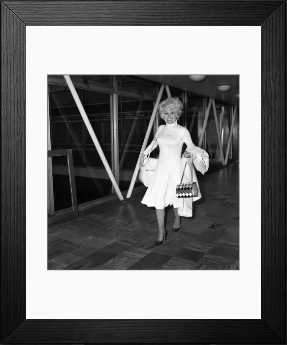Framed Print : L. A. P. Actress Barbara Windsor. Departure of actress Barbara Windsor from London Airport