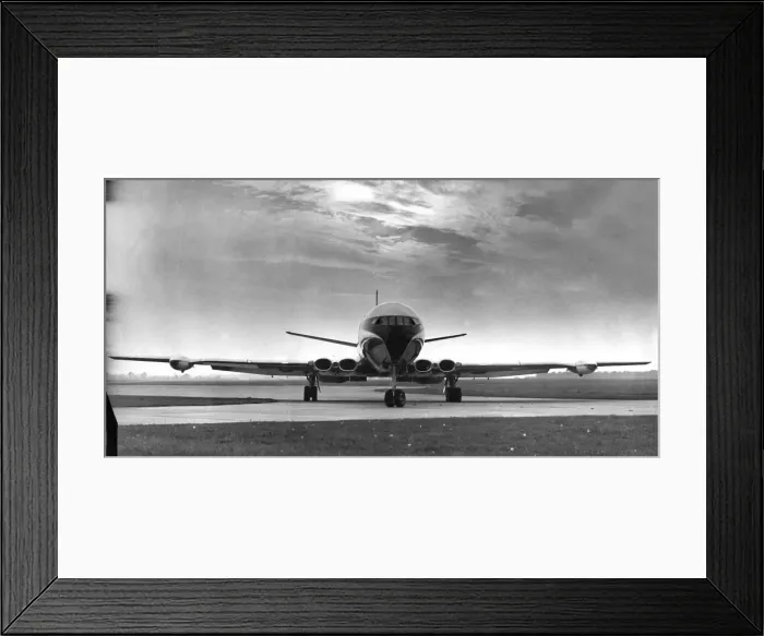 Framed Print : Comet-4. East-West triumph. The Comet, after landing at Harfield at 17: 38 hours Framed Print : Comet-4. East-West triumph. The Comet, after landing at Harfield at 17: 38 hours