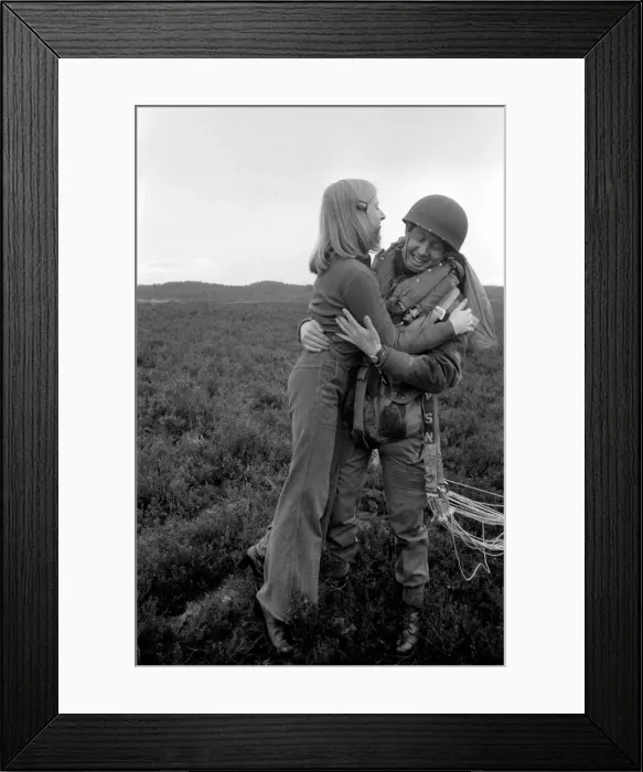 Framed Print : 9th Independent Parachute Squadron with wife after drop. February 1975 75-00893-003 Framed Print : 9th Independent Parachute Squadron with wife after drop. February 1975 75-00893-003