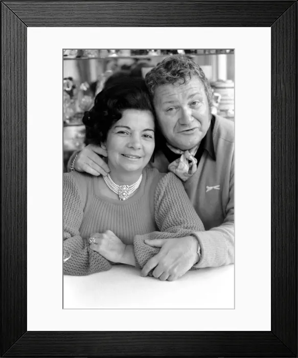 Framed Print : Harry Secombe and wife Myra. January 1975 75-00354-001 Framed Print : Harry Secombe and wife Myra. January 1975 75-00354-001