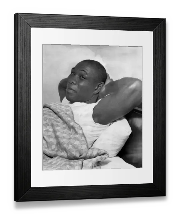 Framed Print : American Boxer Sonny Ray Relaxes in bed at London Cumberland Hotel after his Journey Framed Print : American Boxer Sonny Ray Relaxes in bed at London Cumberland Hotel after his Journey