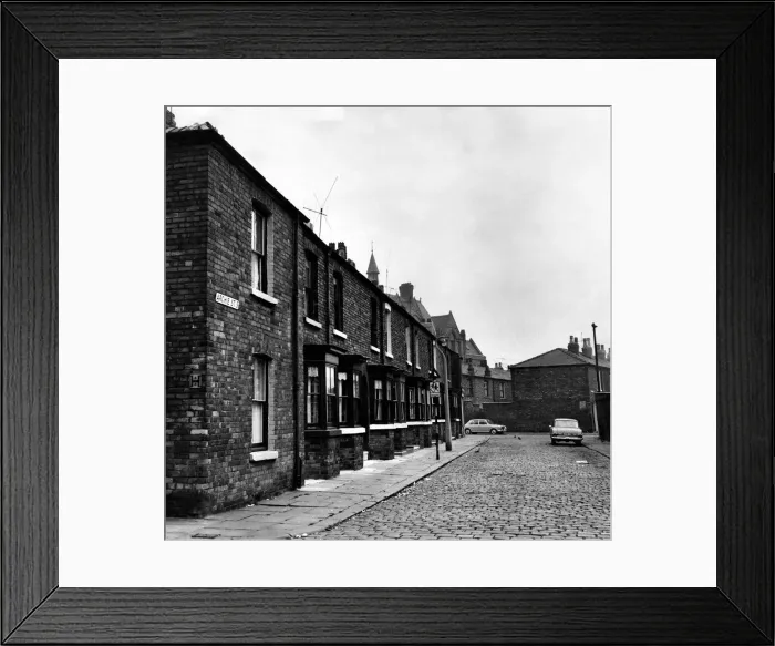 Framed Print : Archie St. (Coronation St. ) Salford. Views of Archie St Framed Print : Archie St. (Coronation St. ) Salford. Views of Archie St