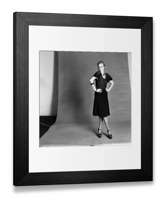 Framed Print : Fashion: Models: Lindsay and Lotte. February 1975 75-01150-002