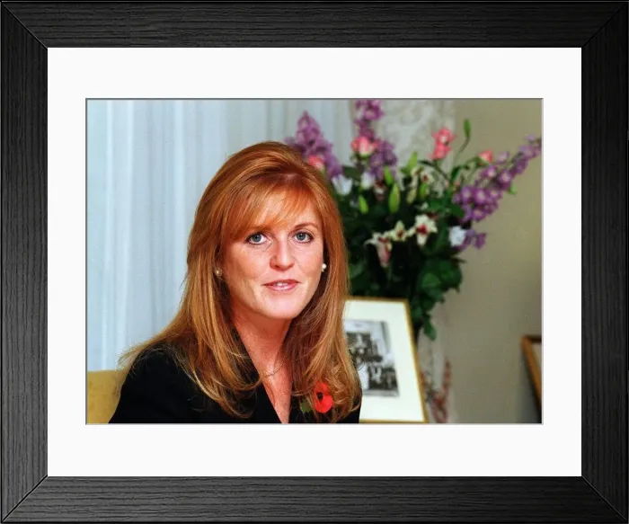 Framed Print : The Duchess of York at Home November 1997 Framed Print : The Duchess of York at Home November 1997