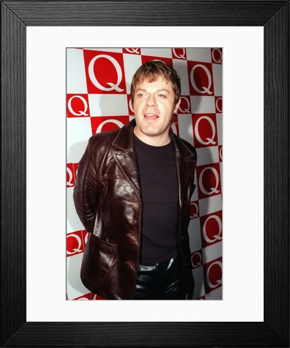 Framed Print : Eddie Izzard at the Q Music Awards November 1997 Framed Print : Eddie Izzard at the Q Music Awards November 1997