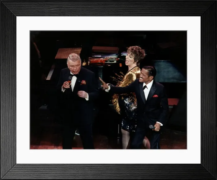 Framed Print : Singer Frank Sinatra on stage with Liza Minnelli and Sammy Davis Jnr performing on stage Framed Print : Singer Frank Sinatra on stage with Liza Minnelli and Sammy Davis Jnr performing on stage