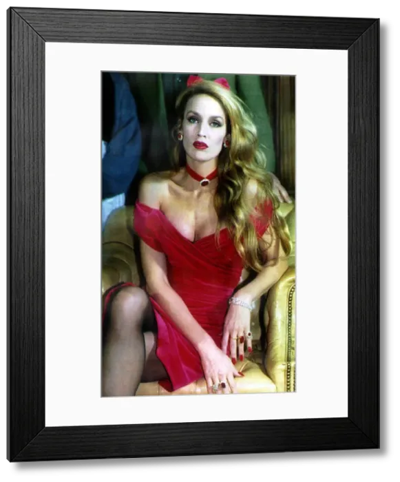Framed Print : Jerry Hall Former Model Appears In Cluedo As Miss Scarlet Framed Print : Jerry Hall Former Model Appears In Cluedo As Miss Scarlet