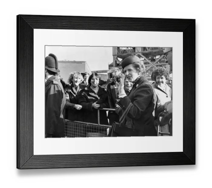 Framed Print : Margaret Thatcher visiting Austin and Pickersgill shipyard, Sunderland Framed Print : Margaret Thatcher visiting Austin and Pickersgill shipyard, Sunderland