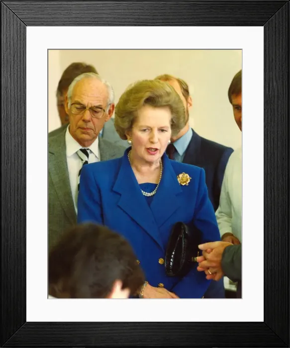 Framed Print : Margaret Thatcher at the opening of the Millicom Factory in Darlington with husband Framed Print : Margaret Thatcher at the opening of the Millicom Factory in Darlington with husband