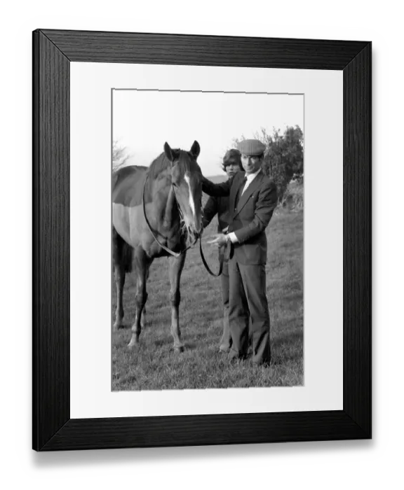 Framed Print : Racehorse owner and trainer Barry Hills with Dibidale Framed Print : Racehorse owner and trainer Barry Hills with Dibidale