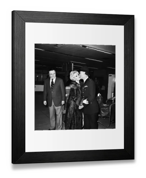 Framed Print : Zsa Zsa Gabor. Hungarian-American Actress and Socialite Framed Print : Zsa Zsa Gabor. Hungarian-American Actress and Socialite