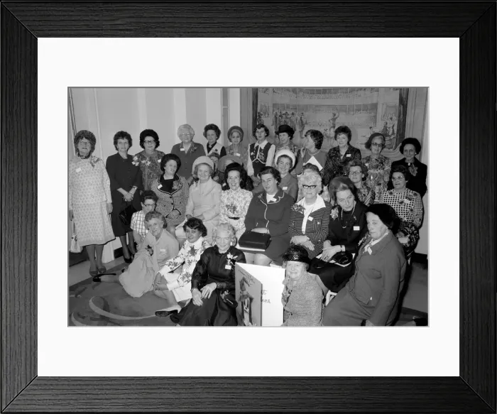 Framed Print : Thirty mothers of famous sons and daughters had lunch today at Claridges Hotel Framed Print : Thirty mothers of famous sons and daughters had lunch today at Claridges Hotel