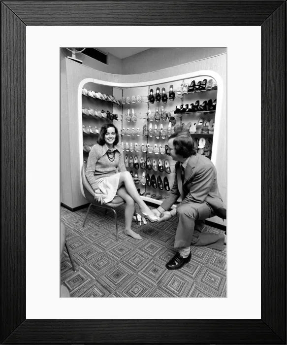 Framed Print : Actress Gemma Craven, Bryan Forbes new Cinderella in his film to be shot in June Framed Print : Actress Gemma Craven, Bryan Forbes new Cinderella in his film to be shot in June