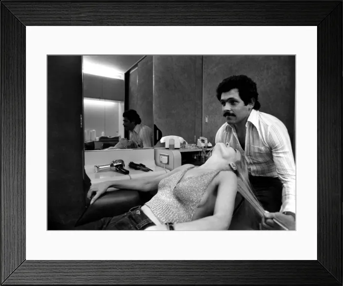 Framed Print : Shampoo'Feature: John of Michael John and Maj-Britt Framed Print : Shampoo'Feature: John of Michael John and Maj-Britt