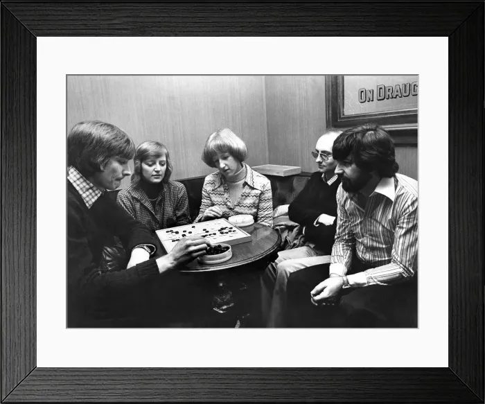 Framed Print : The latest pastime to his Tyneside in January 1979 is the Chinese board game simply Framed Print : The latest pastime to his Tyneside in January 1979 is the Chinese board game simply