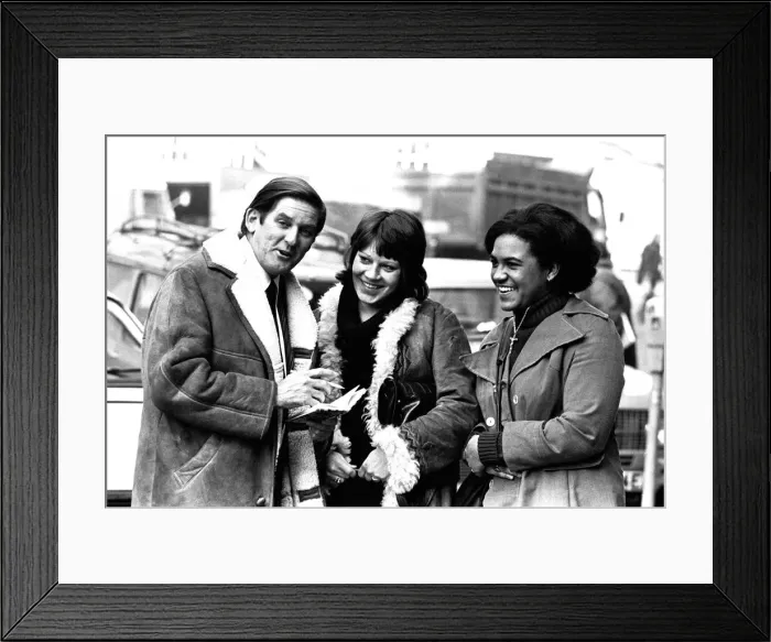 Framed Print : Australian actor Ray Barrett met two of his fans while in Newcastle in March, 1971 Framed Print : Australian actor Ray Barrett met two of his fans while in Newcastle in March, 1971