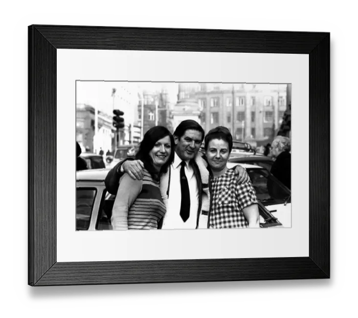 Framed Print : Australian actor Ray Barrett met two of his fans while in Newcastle in March, 1971 Framed Print : Australian actor Ray Barrett met two of his fans while in Newcastle in March, 1971