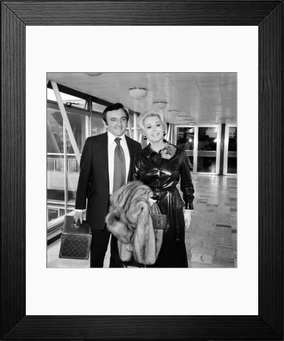 Framed Print : Zsa Zsa Gabor and latest husband Jack Ryan. April 1975 75-2218-001 Framed Print : Zsa Zsa Gabor and latest husband Jack Ryan. April 1975 75-2218-001