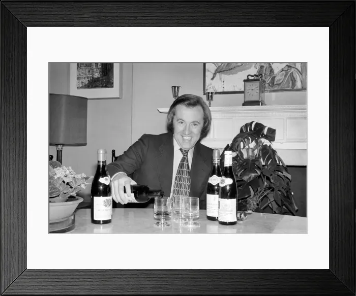 Framed Print : Wine: Mr. David Frost. March 1975 75-01338-010 Framed Print : Wine: Mr. David Frost. March 1975 75-01338-010