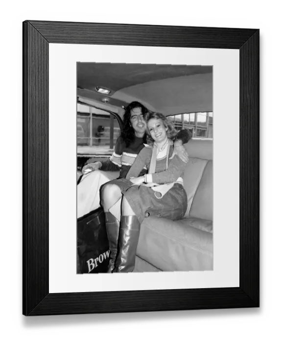 Framed Print : Alice Cooper and his girl friend, Sheryl Goddand, a dancer in his show