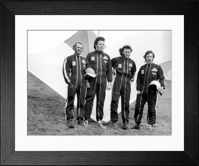 Framed Print : British Kite Team. With the World Hang Gliding Championships taking place in Australia