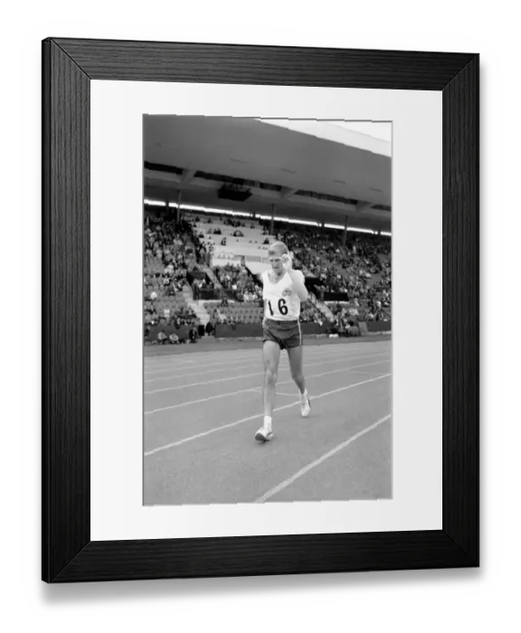 Framed Print : Commonwealth Games, Edinburgh: Athletics. Freeman of Australia wins the 10 miles walk Framed Print : Commonwealth Games, Edinburgh: Athletics. Freeman of Australia wins the 10 miles walk