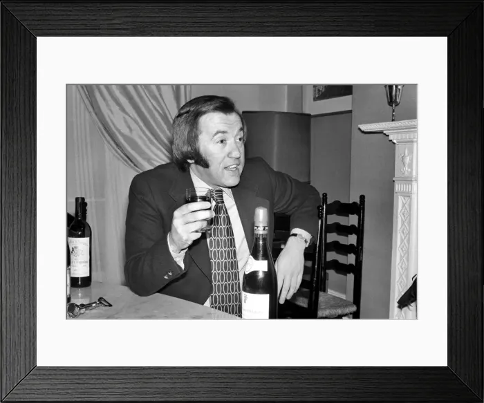 Framed Print : Wine: Mr. David Frost. March 1975 75-01338-003