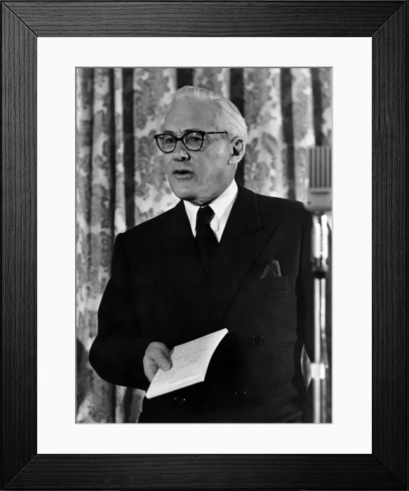 Framed Print : Lord Sainsbury leading the anti trading stamps group seen at a meeting at the Connought