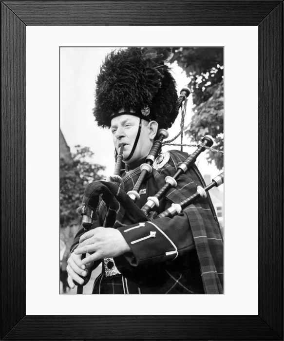 Framed Print : Bedlington Miners Picnic - Piper Jock Finlayson, of Morpeth Highland Pipe Band Framed Print : Bedlington Miners Picnic - Piper Jock Finlayson, of Morpeth Highland Pipe Band