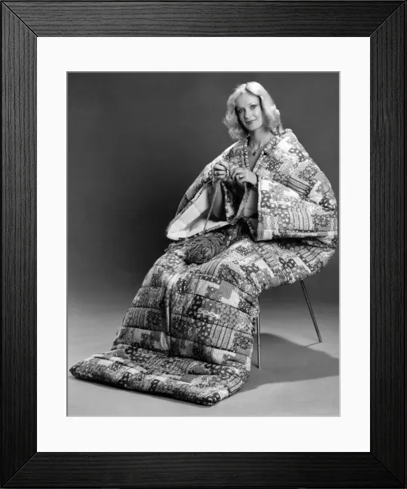 Framed Print : The warm way to knit, and save on the heating bills this winter Framed Print : The warm way to knit, and save on the heating bills this winter