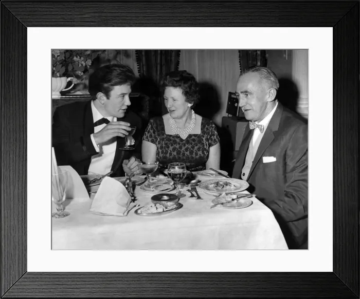 Framed Print : Salford film star Albert Finney with his mother and father celebrating his 24th birthday