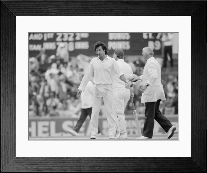 Framed Print : England v Pakistan, 1987, 5th Test Kennington Oval, London 6, 7, 8, 10 Framed Print : England v Pakistan, 1987, 5th Test Kennington Oval, London 6, 7, 8, 10