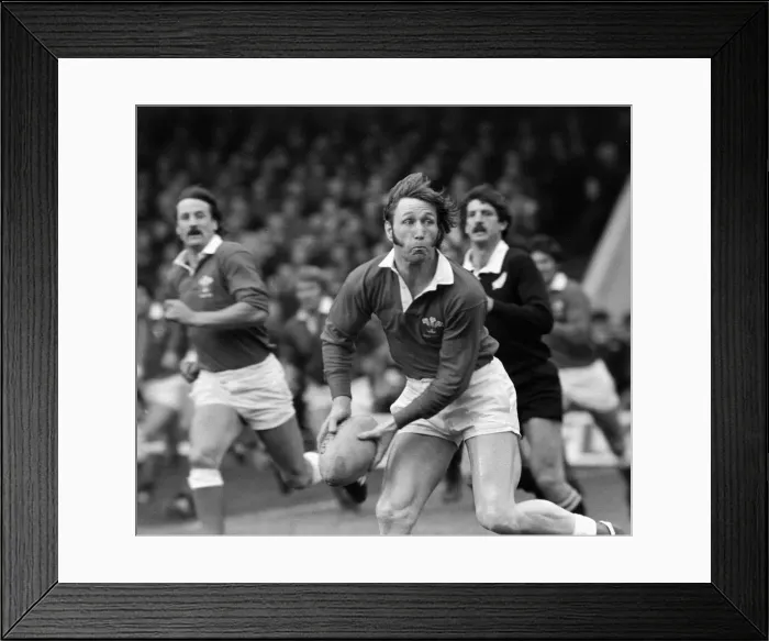 Framed Print : Wales Full Back JPR Williams November 3rd 1980 He had been recalled to the Welsh