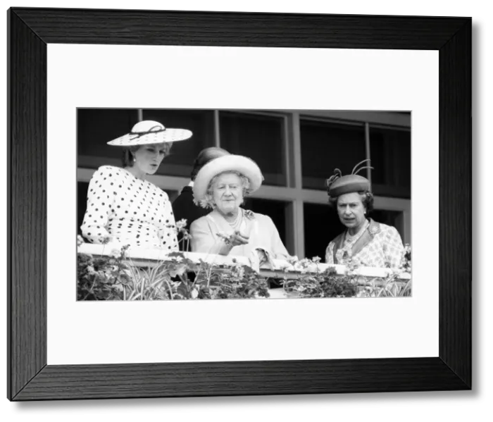 Framed Print : Epsom Derby, 4th June 1986. Princess Diana, Princess of Wales Framed Print : Epsom Derby, 4th June 1986. Princess Diana, Princess of Wales