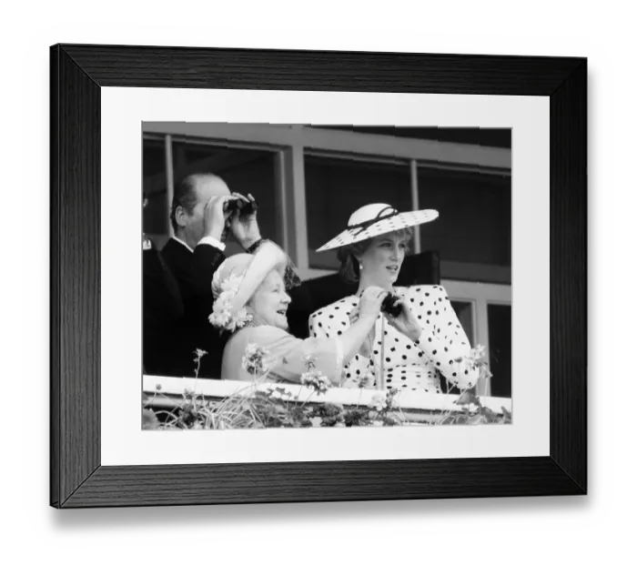Framed Print : Epsom Derby, 4th June 1986. Queen Elizabeth the Queen Mother & Princess Diana Framed Print : Epsom Derby, 4th June 1986. Queen Elizabeth the Queen Mother & Princess Diana