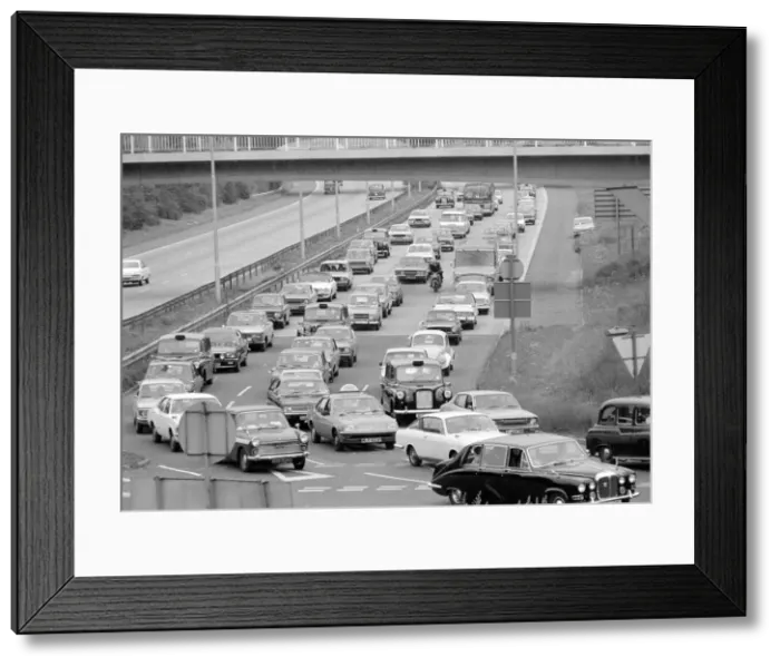 Framed Print : Bank holiday traffic at Heathrow. 31st May 1976 Framed Print : Bank holiday traffic at Heathrow. 31st May 1976
