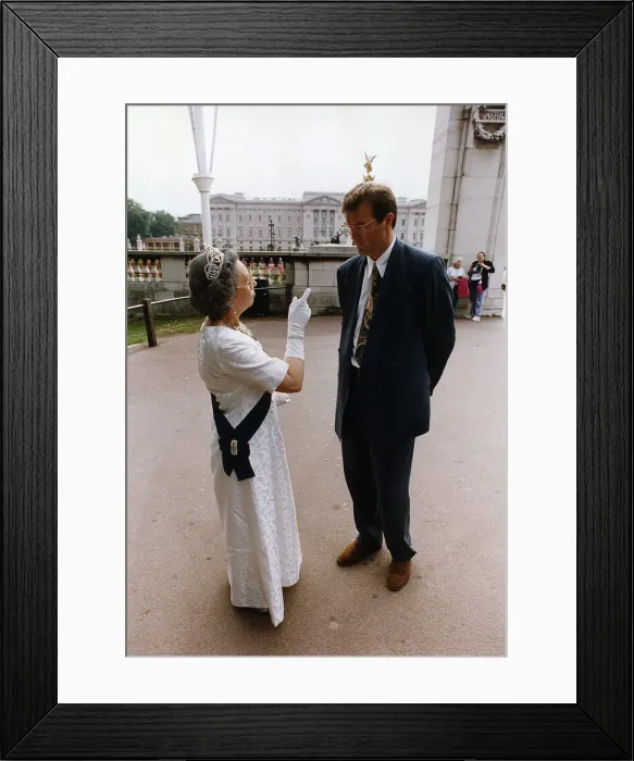 Framed Print : Andrew Morton, Author With Queen Royal Lookalike Elizabeth Richard Framed Print : Andrew Morton, Author With Queen Royal Lookalike Elizabeth Richard