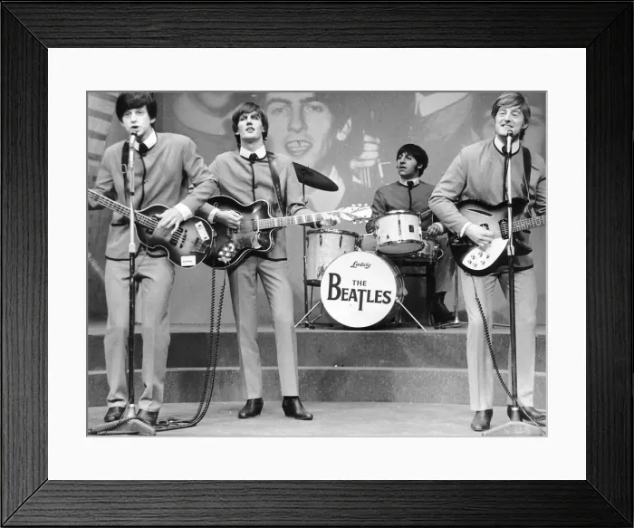 Framed Print : Willy Russells 1974 play John, Paul, George, Ringo