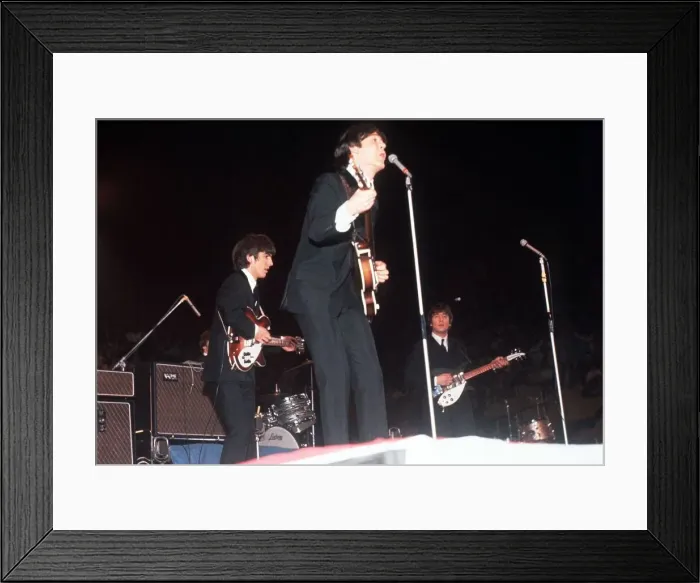 Framed Print : The Beatles pop group sing at the NME pop festival Framed Print : The Beatles pop group sing at the NME pop festival