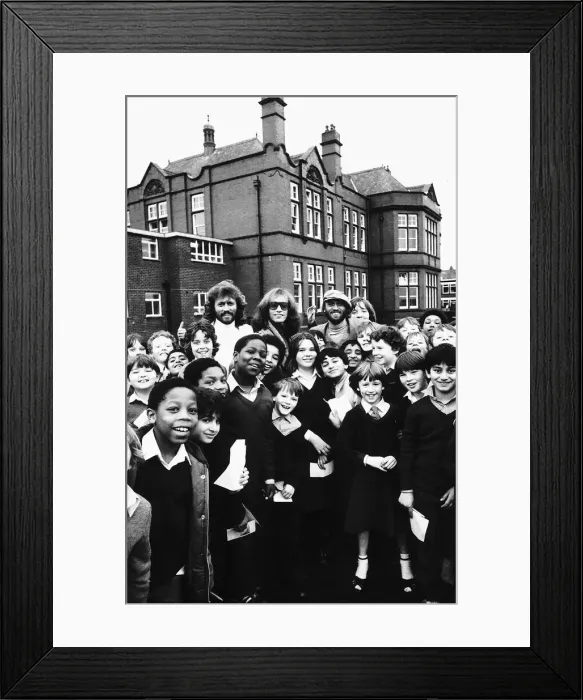 Framed Print : Bee Gees at Oswald Road School where they once attened Framed Print : Bee Gees at Oswald Road School where they once attened