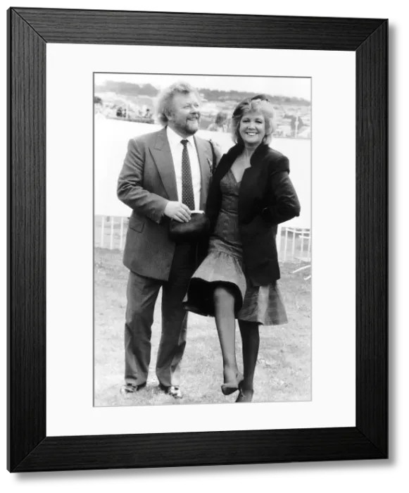 Framed Print : Cilla Black singer with her husband Bobby Willis Framed Print : Cilla Black singer with her husband Bobby Willis
